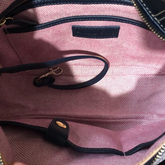 Dooney & Bourke Pebbled Grain Leather Portofino Hobo Navy Shoulder Bag - Picture 13 of 16